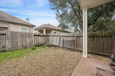 14906 Tuttle Point Drive, Houston, TX 77082 - Photo 25