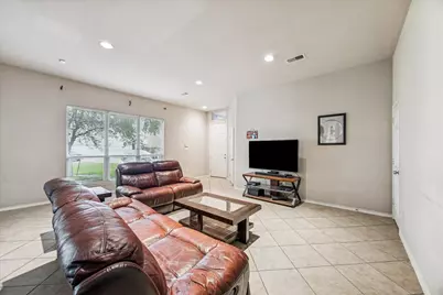 14906 Tuttle Point Drive, Houston, TX 77082 - Photo 9