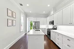 5 Duval St, Galveston, TX 77554 - Photo 19