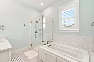 5 Duval St, Galveston, TX 77554 - Photo 29