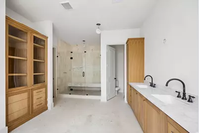 12914 Queensbury Lane, Houston, TX 77079 - Photo 9