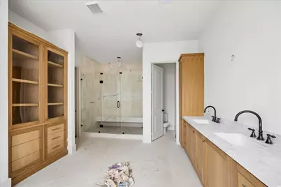 12914 Queensbury Lane, Houston, TX 77079 - Photo 7