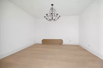 12914 Queensbury Lane, Houston, TX 77079 - Photo 11