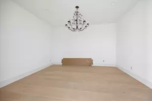 12914 Queensbury Ln, Houston, TX 77079 - Photo 11