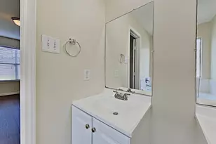 8542 Doskocil Dr, Houston, TX 77044 - Photo 13