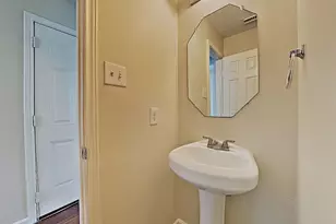 8542 Doskocil Dr, Houston, TX 77044 - Photo 11