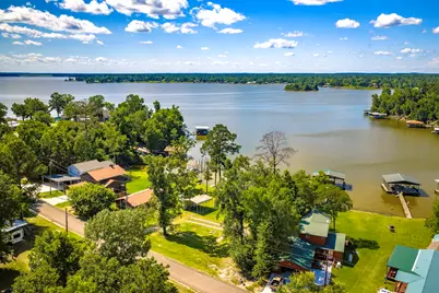 703 Lake Shore Drive, Trinity, TX 75862 - Photo 11