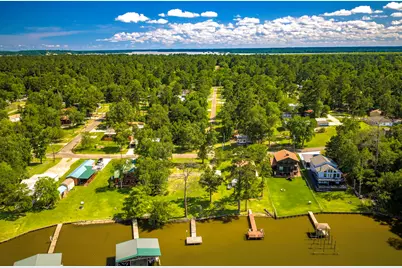 703 Lake Shore Drive, Trinity, TX 75862 - Photo 19