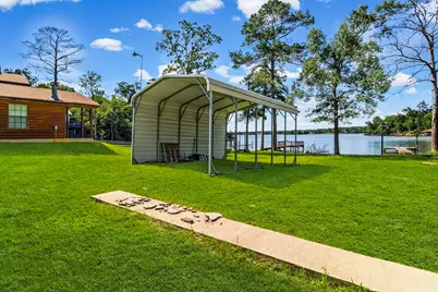 703 Lake Shore Drive, Trinity, TX 75862 - Photo 5