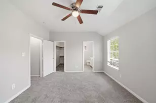 4930 S Cancun Dr, Houston, TX 77045 - Photo 21