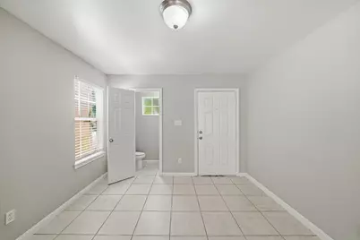 4930 S Cancun Drive, Houston, TX 77045 - Photo 13