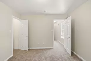 4930 S Cancun Dr, Houston, TX 77045 - Photo 15