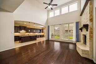 17403 Astrachan Rd, Richmond, TX 77407 - Photo 5