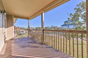 212 Oakdale St, Shoreacres, TX 77571 - Photo 9