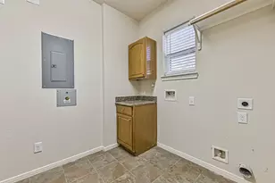 212 Oakdale St, Shoreacres, TX 77571 - Photo 21