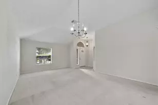 427 Northvalley Dr, Houston, TX 77073 - Photo 5