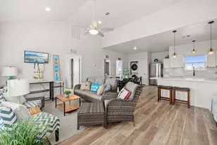 116 Howard Ave, Surfside Beach, TX 77541 - Photo 11