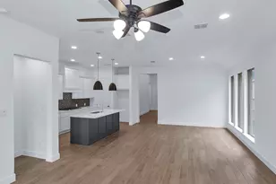 521 Red Eyed Vireo Ct, Magnolia, TX 77354 - Photo 3