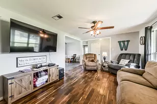 71 Garfield St, La Porte, TX 77571 - Photo 13