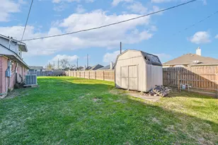 71 Garfield St, La Porte, TX 77571 - Photo 39
