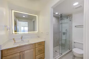2001 Holcombe Blvd, Houston, TX 77030 - Photo 27