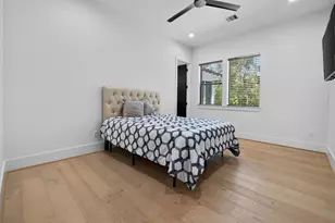 1432 Bingle Rd, Houston, TX 77055 - Photo 27