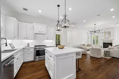 705 W 9th Street, Houston, TX 77007 - Photo 5