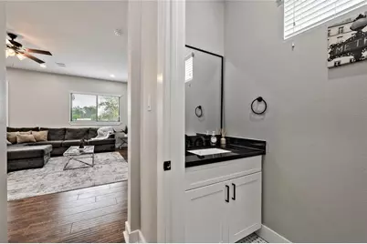 3034 Wayne Street #A-B, Houston, TX 77026 - Photo 23