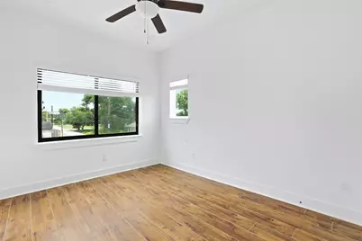 3034 Wayne Street #A-B, Houston, TX 77026 - Photo 11