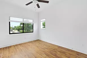 3034 Wayne St, Houston, TX 77026 - Photo 11