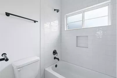 3034 Wayne Street #A-B, Houston, TX 77026 - Photo 9