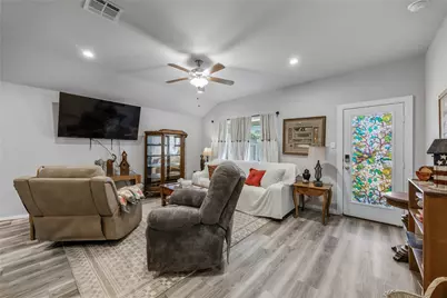 115 Alder Loop, Anahuac, TX 77514 - Photo 9