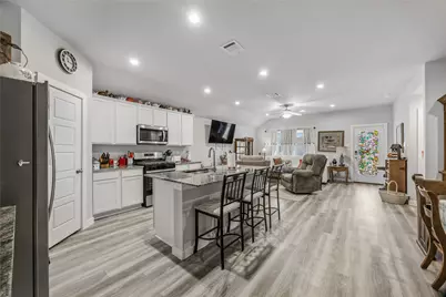 115 Alder Loop, Anahuac, TX 77514 - Photo 5