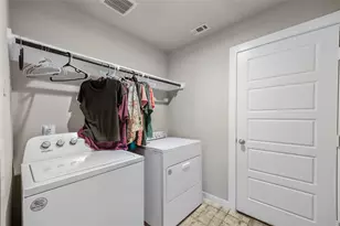 115 Alder Loop, Anahuac, TX 77514 - Photo 29