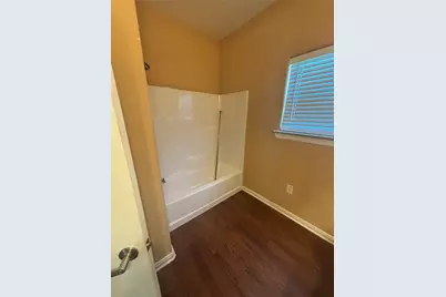 111 S Fulton Street, Texas City, TX 77591 - Photo 13