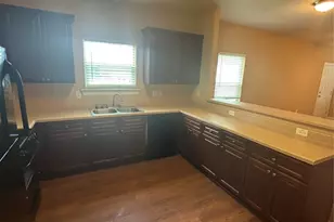 111 S Fulton St, Texas City, TX 77591 - Photo 7