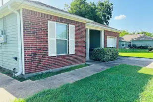 111 S Fulton St, Texas City, TX 77591 - Photo 3