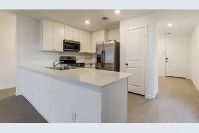 15250 Abella Drive, Conroe, TX 77316 - Photo 7