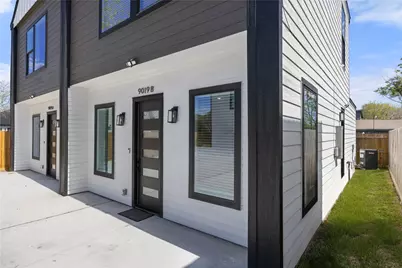 9019 St Comal Street #A, Houston, TX 77051 - Photo 33