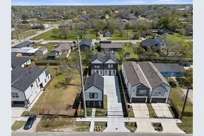 9019 St Comal Street #A, Houston, TX 77051 - Photo 11