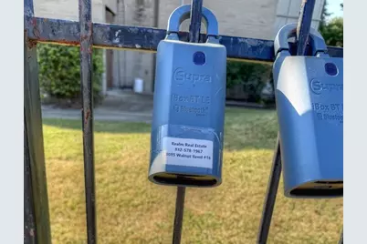 3085 Walnut Bend Lane #16, Houston, TX 77042 - Photo 13