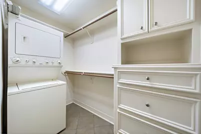 619 E 8th 1/2 Street, Houston, TX 77007 - Photo 43