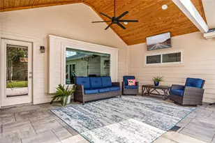 14511 Chadbourne Dr, Houston, TX 77079 - Photo 25