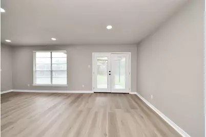7023 Maczali Drive, Houston, TX 77489 - Photo 9