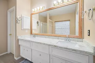 16322 Candlerock Ct, Houston, TX 77095 - Photo 9
