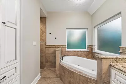 10332 Crown Ranch Boulevard, Montgomery, TX 77316 - Photo 17