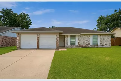 9811 Mango Street, Houston, TX 77075 - Photo 1