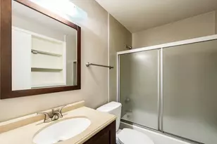 9811 Mango St, Houston, TX 77075 - Photo 9