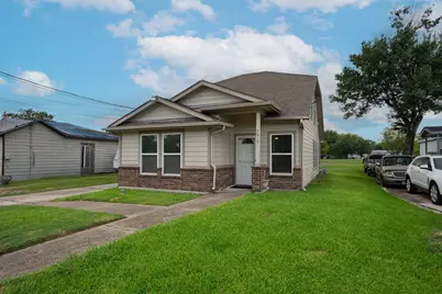 7619 Richards Street, Baytown, TX 77521 - Photo 1