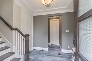 11002 Ayrshire Park Ln, Houston, TX 77043 - Photo 3